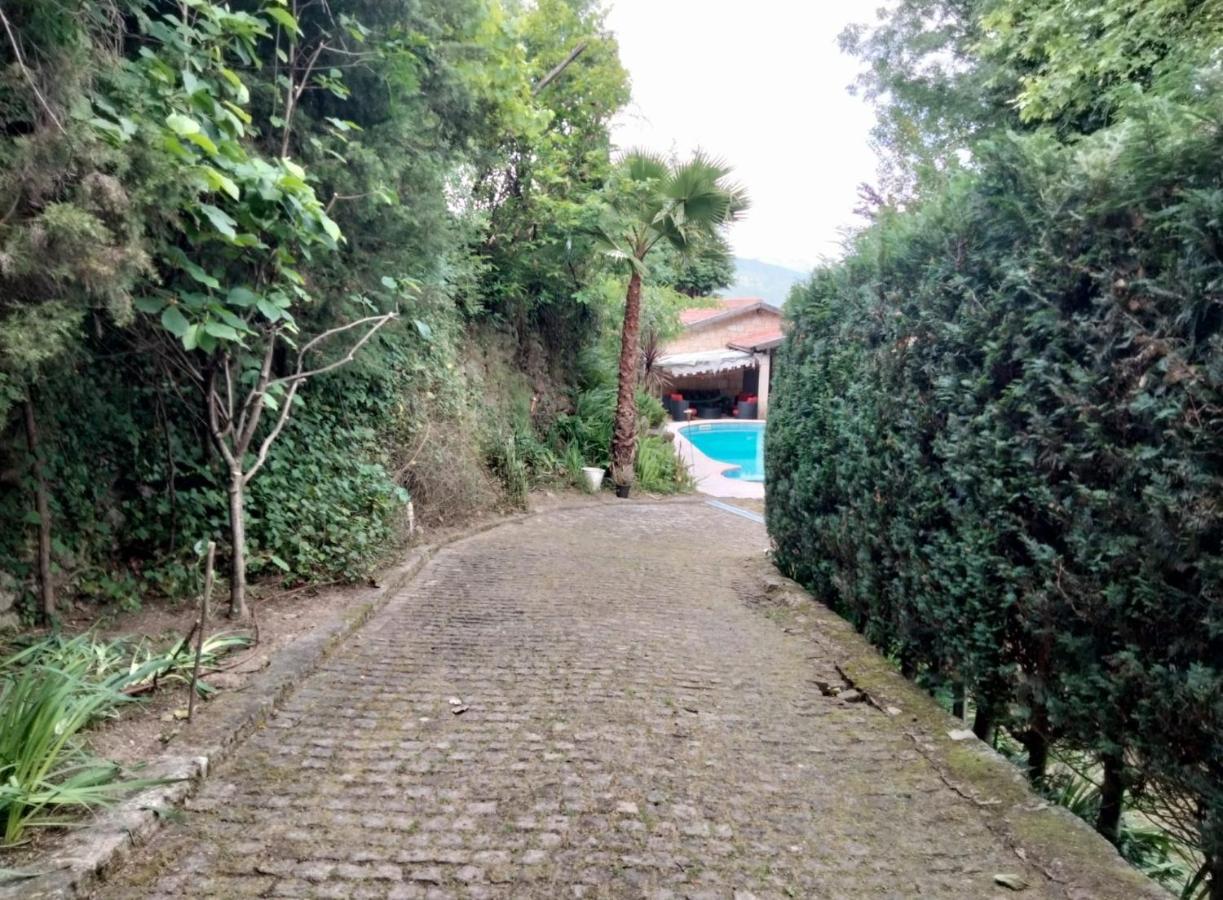 Villa Pool House Au Coeur Du Geres A Rio Caldo Exterior foto